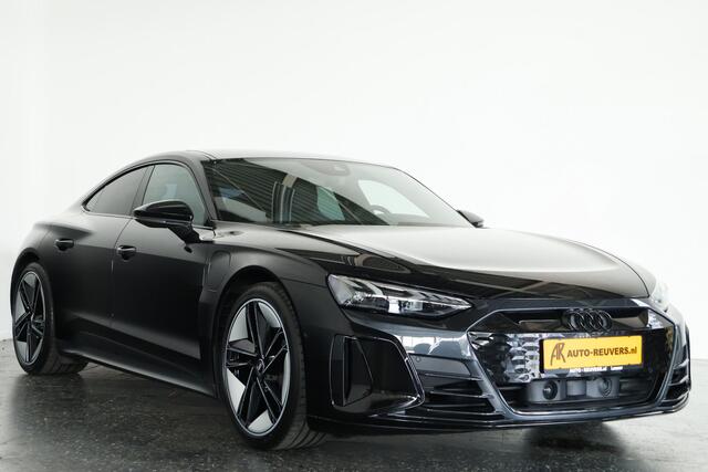 Audi e-tron GT 93 kWh Panorama / ACC / VC / Cam / Alcantara / LED