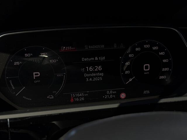 Audi e-tron e-tron 50 quattro Edition Plus 71 kWh | Panorama | Adapt. Luchtvering | Leder |