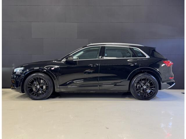 Audi e-tron e-tron 50 quattro Launch edition plus 71 kWh | Pano | Leder | Camera | Carplay | Stoelverwarming | Afn. trekhaak | 21'' LMV