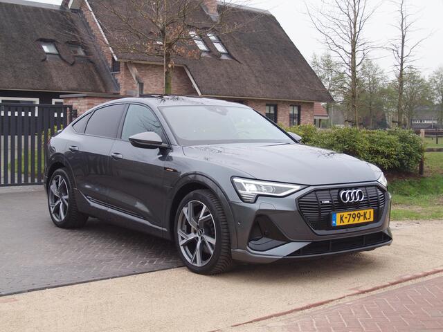Audi e-tron Sportback 55 quattro S edition 95 kWh | Panoramadak | Camera | Apple Carplay | Cruise Control |
