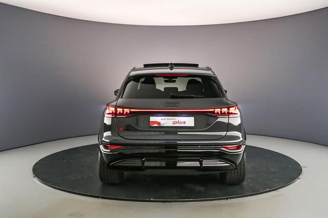 Audi e-tron Q6 Edition One 55 quattro | Pano | Head Up | Luchtvering | B&O | Matrix | 2de Scherm | 360Cam | OLED | Matrix LED | Keyless |