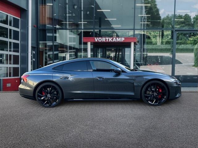 Audi e-tron GT RS CARBON-PACK/LEDER/MEMORY/BenO/NAVI/ACC/STOELVERW