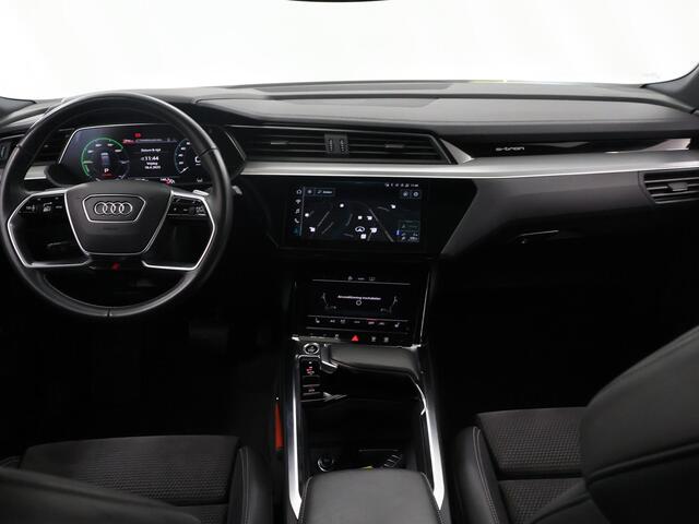 Audi e-tron Sportback 50 quattro S edition 71 kWh | Ele. verstelbare stoelen + Geheugen | Digitaal Dashboard | Camera | DAB | Apple CarPlay | Panoramadak | Adaptieve Cruise Control |