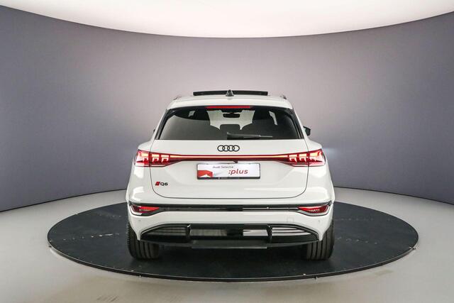 Audi e-tron Q6 S edition 100 kWh | Pano | B&O | Tech Pro | S-Stoelen | Luchtvering | Massage | Matrix | MMi Pro | 2de scherm | S Line