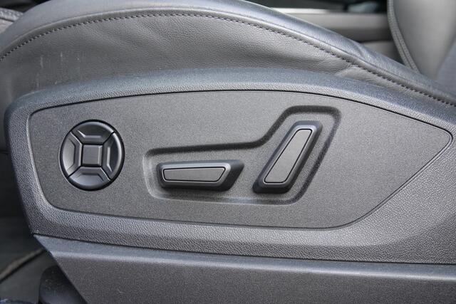 Audi e-tron Sportback 55 quattro S edition 95 kWh | S Line | Memory | 360 | Matrix | ACC | Keyless |
