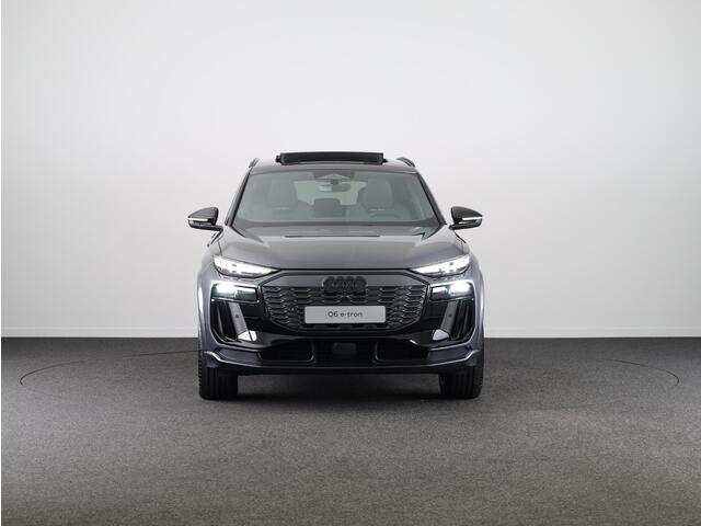 Audi e-tron Q6 SQ6 SQ6 100 kWh Head Up Display, panoramadak, trekhaak, adaptive air suspension, camera's rondom, adapative cruise control