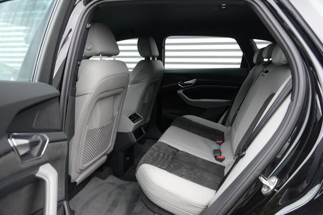 Audi e-tron e-tron 55 quattro 95 kWh | ACC | Carplay | Keyless | Camera | Matrix | 22 Inch |