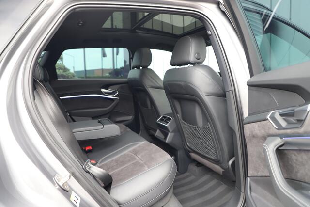 Audi e-tron e-tron 55 quattro advanced 95 kWh S-line | 408PK | Luchtvering | Keyles-go | Head-up | Sfeerverlichting | Bang&Olufsen | Pano | Memory | 2019.