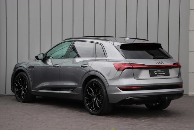 Audi e-tron e-tron 55 quattro advanced 95 kWh S-line | 408PK | Luchtvering | Keyles-go | Head-up | Sfeerverlichting | Bang&Olufsen | Pano | Memory | 2019.