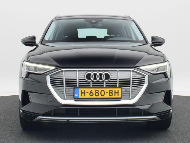 Audi e-tron e-tron 50 quattro 313 Pk Launch edition 71 kWh | Cruise Control | Luchtvering | Bluetooth | Navigatie | 21 Inch | 68.437 Km!!
