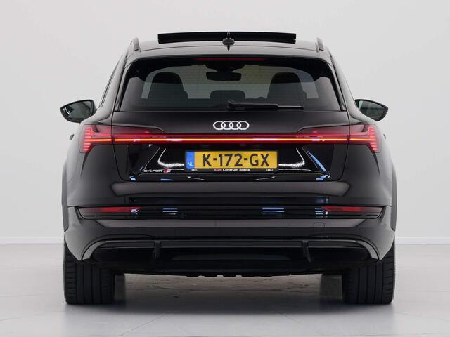 Audi e-tron S quattro 504pk 95 kWh Panorama Navigatie Luchtvering Trekhaak Camera