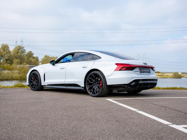 Audi e-tron GT 93 kWh 22' VOSSEN | RS Seats | Stoelventilatie | Pano | B&O | 4-Wiel besturing