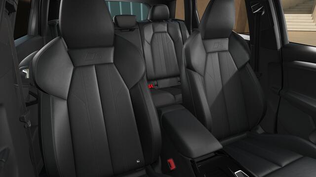 Audi e-tron Q6 S edition 83 kWh Tech Pro, panoramadak, leder interieur, privacy glas, adapaptive air suspension, omgevingscamara's, key-less entry, adaptive cruise control