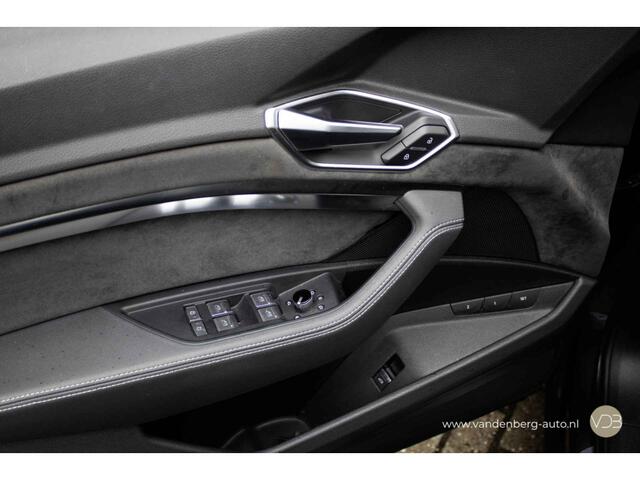 Audi e-tron 50 Quattro 3x S-Line Black Edition 22inch PANO Origineel NL