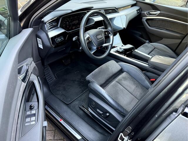 Audi e-tron e-tron 50 quattro Launch edition Black S-Line Panoramadak, NL.Auto