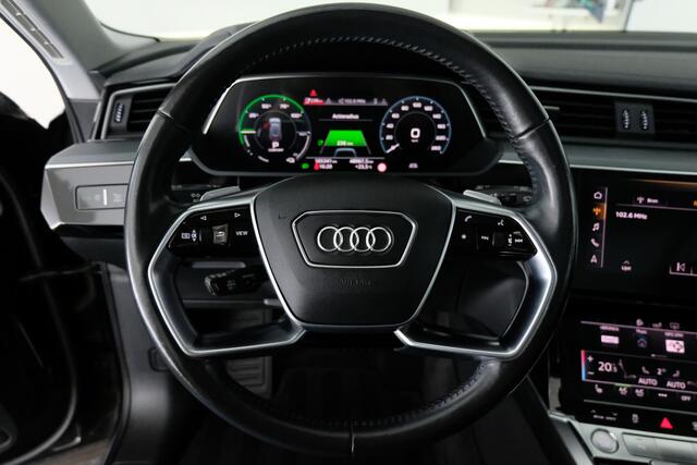 Audi e-tron e-tron 50 quattro Launch edition plus 71 kWh | AFN. TREKHAAK 1800 kg TREKGEWICHT | SCHUIF-KANTEL |