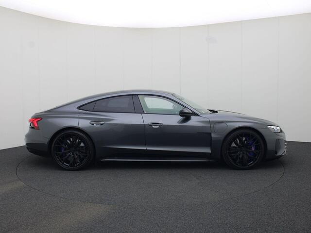 Audi e-tron GT RS 93 kWh 440kW/598pk · Panoramadak · Leder· Luchtvering