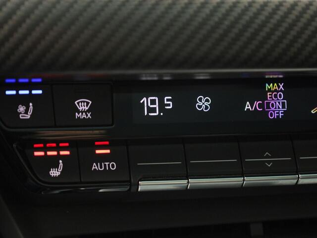 Audi e-tron GT RS 93 kWh 440kW/598pk · Panoramadak · Leder· Luchtvering