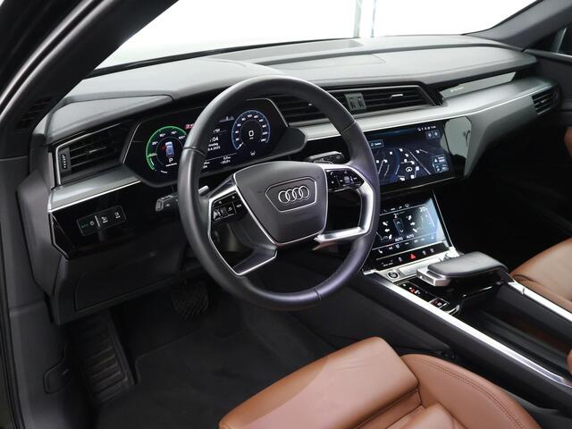 Audi e-tron 55 quattro Advanced edition Plus 95 kWh | SOH 94% | Navigatie | Parkeercamera | Stoelverwarming | Keyless Go | Ele. verstelbare stoelen + Geheugen | Digitaal Dashboard | Adaptieve Cruise Control |