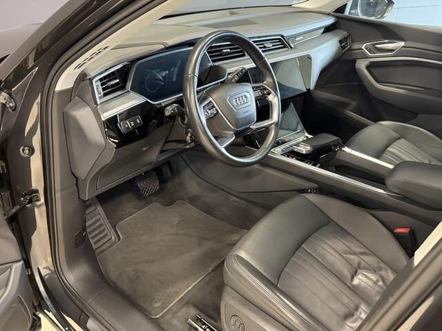 Audi e-tron e-tron 50 quattro Launch edition plus 71 kWh | Panoramadak | Apple Carplay