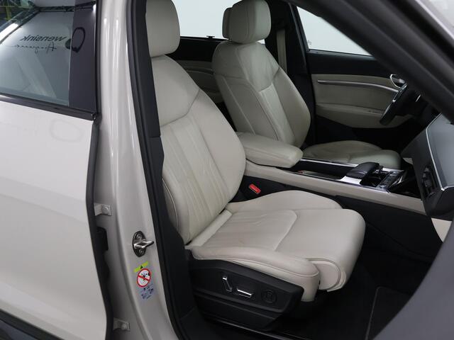 Audi e-tron e-tron 55 quattro advanced 95 kWh | Trekhaak | Panoramadak | Pakeercamera 360° | Elektr verst. lederen Comfortstoelen | B&O | Carplay |