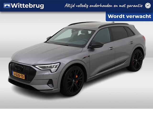 Audi e-tron e-tron 50 quattro 313pk Launch edition plus 71 kWh / Panoramadak / Luchtvering / Bang & Olufsen / Zwart Optiek / Elek Achterklep / Camera / Donker glas / 22" LMV