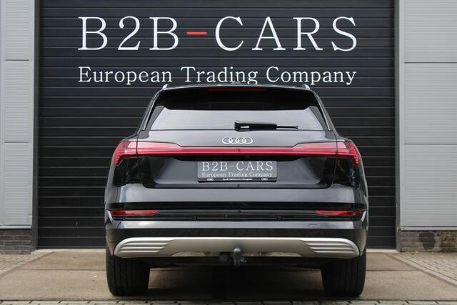 Audi e-tron 50 quattro Business edition Plus 71 kWh Panoramadak - Trekhaak - LED - ACC -