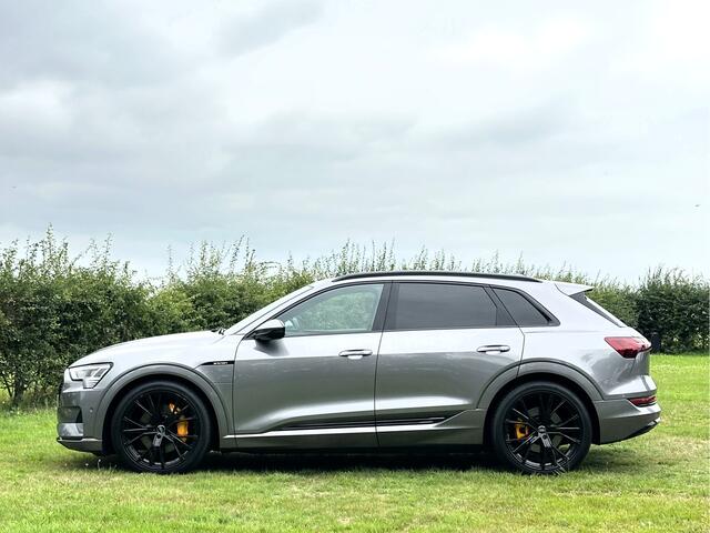 Audi e-tron e-tron 55 quattro advanced Pro Line Plus 95 kWh - Luchtvering - Pano - B&O