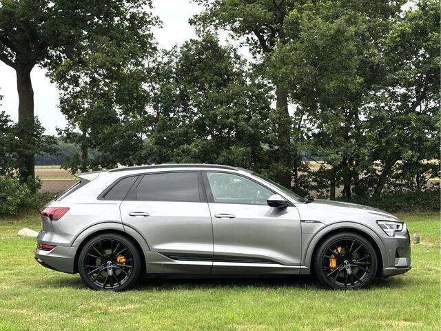 Audi e-tron e-tron 55 quattro advanced Pro Line Plus 95 kWh - Luchtvering - Pano - B&O