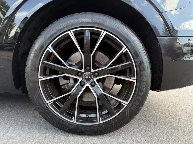 Audi e-tron e-tron 55 q adv PL +