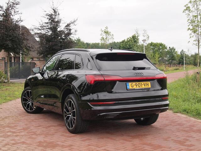 Audi e-tron e-tron 55 quattro advanced 95 kWh S-Line | Bang & Olufsen | Black Optic | Parkeersensoren | Virtual Cockpit |