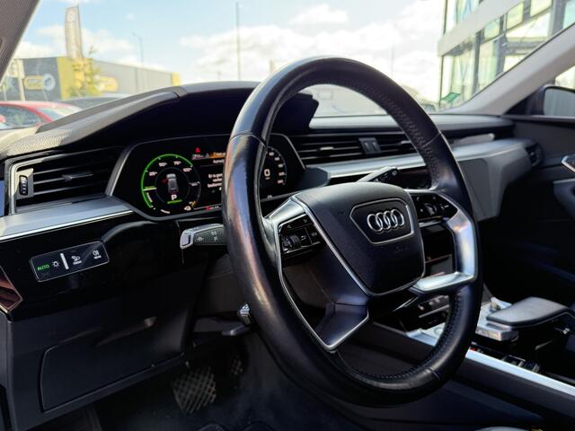 Audi e-tron BWJ 2019 e-tron 50 313 PK quattro Launch edition plus 71 kWh LEDER | STOELVERW. | MEMORY STOELEN | SCHUIF PANODAK | APPLE CARPLAY | ANDROID AUTO | NAVI | CLIMA | ADAPTIVE CRUISE | LMV | PDC