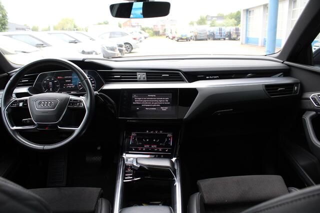 Audi e-tron 50 quattro S edition 71 kWh | Schuif/Kantel Dak | Matrix LED | S-Line Sportstoelen + Memory | 21'' Lichtmetalen Velgen | Afneembare Trekhaak |