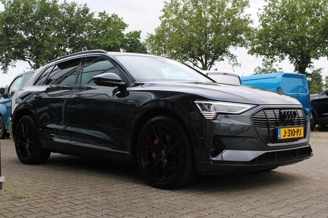 Audi e-tron 50 quattro S edition 71 kWh | Schuif/Kantel Dak | Matrix LED | S-Line Sportstoelen + Memory | 21'' Lichtmetalen Velgen | Afneembare Trekhaak |