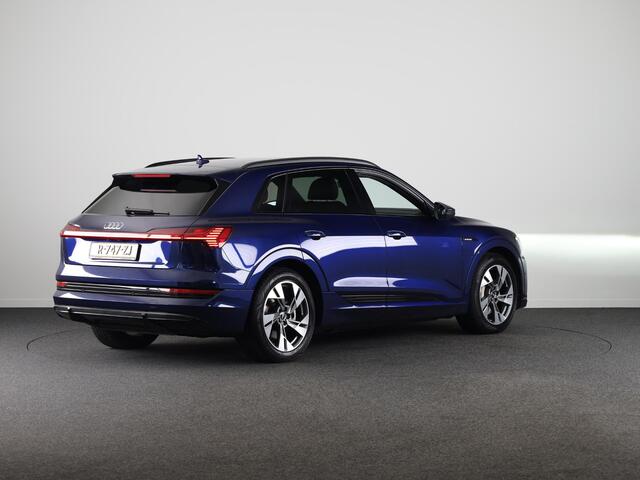 Audi e-tron 55 quattro S edition 95 kWh 408pk | Navigatie | Parkeersensoren | Achteruitrijcamera | Matrix LED koplampen | Stoelverwarming | S-Line