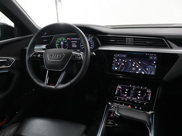 Audi e-tron Sportback 55 quattro S Line 95 kWh | Panoramadak | Digitaal Dashboard | Sportstoelen Ele.verstelbaar + Geheugen | HUD | 360 Camera | DAB | Adaptieve Cruise Control | Ele. kofferdeksel |