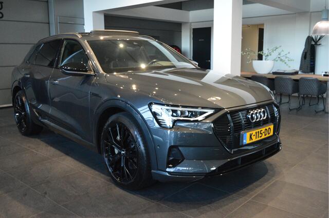 Audi e-tron 50 quattro 3X S-line head up pano camera trekhaak 21 inch !!