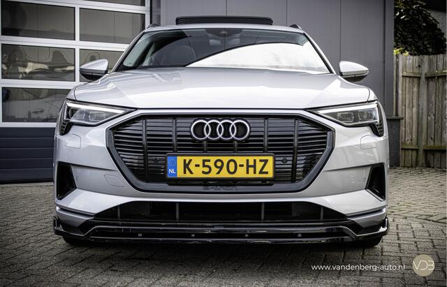 Audi e-tron 50 quattro Business edition Plus PANO LEER 21inch