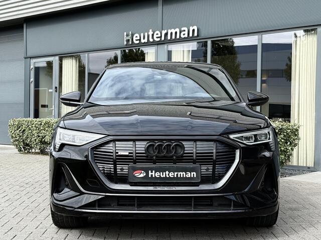 Audi e-tron 50 Quattro S Line Black optiek/ Sfeerverlichting