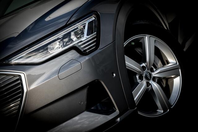 Audi e-tron e-Tron 50 Quattro Launch Edition 71 kWh I Digital Cockpit I 20 inch. LMV I LED I Elektr. A-Klep