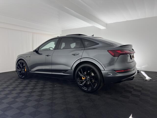 Audi e-tron Sportback 55 Quattro Business edition 95 kWh [ 3-Fase ] {SOH-92%} (INCL-BTW) *PANO | HEAD-UP | ADAPTIVE-CRUISE | TOP-VIEW | VALCONA-LUXURY-LEATHER | BANG&OLUFSEN | MEMORY-PACK | KEYLESS | HEATED-SPORTSEATS | DIGI-COCKPIT | NAVI-FULLMAP | 21''ALU*