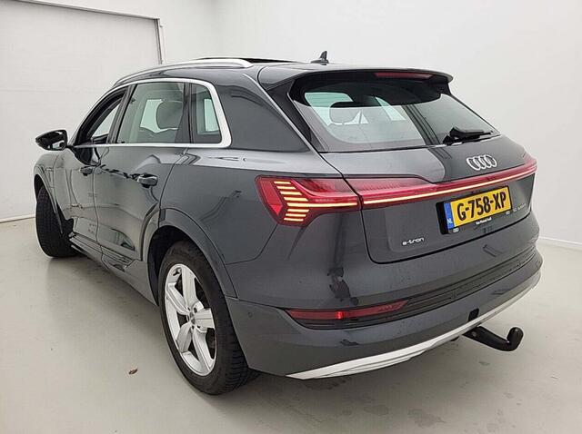 Audi e-tron e-tron 50 quattro Edition plus 71 kWh | Panorama | Leder | Trekhaak |