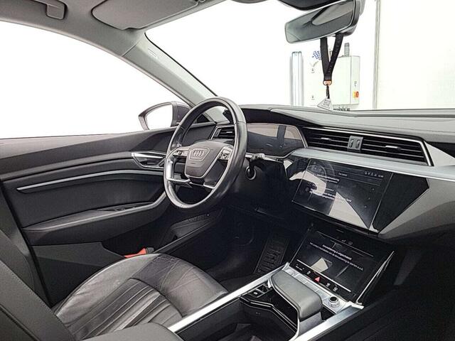 Audi e-tron e-tron 50 quattro Edition plus 71 kWh | Panorama | Leder | Trekhaak |