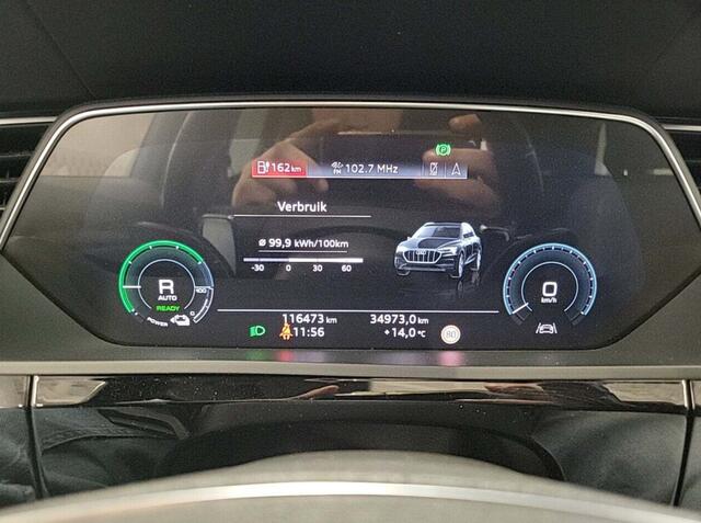 Audi e-tron e-tron 50 quattro Edition plus 71 kWh | Panorama | Leder | Trekhaak |