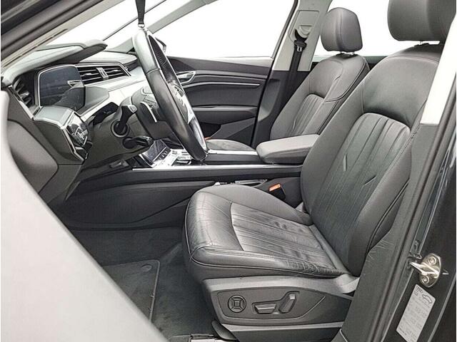 Audi e-tron e-tron 50 quattro Edition plus 71 kWh | Panorama | Leder | Trekhaak |