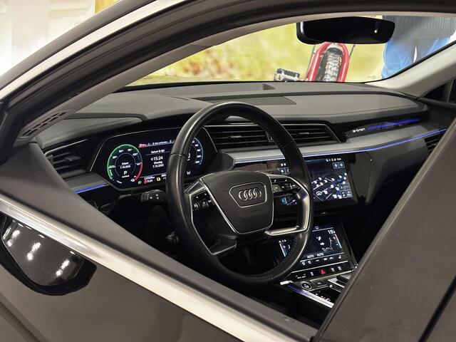 Audi e-tron Sportback 55 quattro Business edition Plus 95 kWh | Panorama dak | Navigatie | Hoge instap | Trekhaak