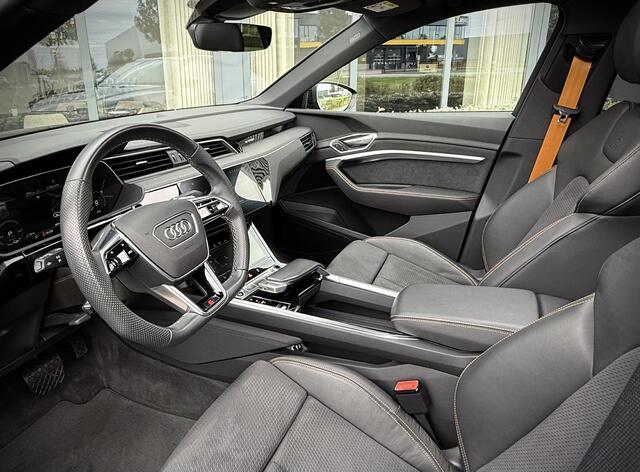 Audi e-tron 50 Quattro S Line Black Edition/ Sfeerverlichting