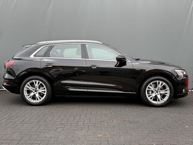 Audi e-tron BWJ 2021 55 quattro 408 PK Business edition 95 kWh TREKHAAK | NAVI | CLIMA | ADAPTIVE CRUISE | ELEKTRISCHE STOELEN | ELEKTRISCHE ACHTERKLEP | BLUETOOTH | PDC | LMV