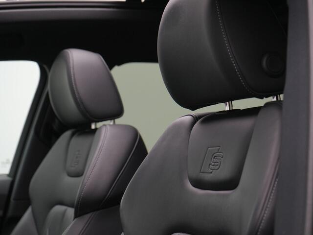 Audi e-tron 55 408 pk quattro S edition 95 kWh / S-Line | Panoramadak | Trekhaak | Bang & Olufsen | Head-up display | Sportstoelen Valcona leder | Matrix LED koplampen