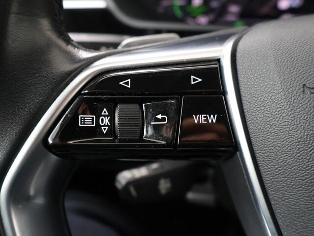 Audi e-tron 50 quattro Business edition 71 kWh | 313 PK | SoH 100% | Adaptive cruise control | Navigatiesysteem | Elek. achterklep |